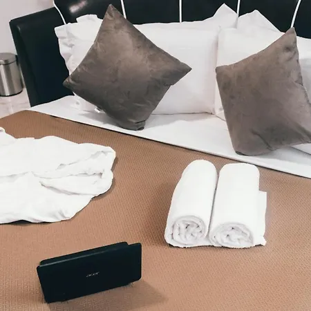 Gregorio Vii Luxury San Damaso Hotel