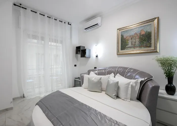 Gregorio Vii Luxury San Damaso 3* Řím