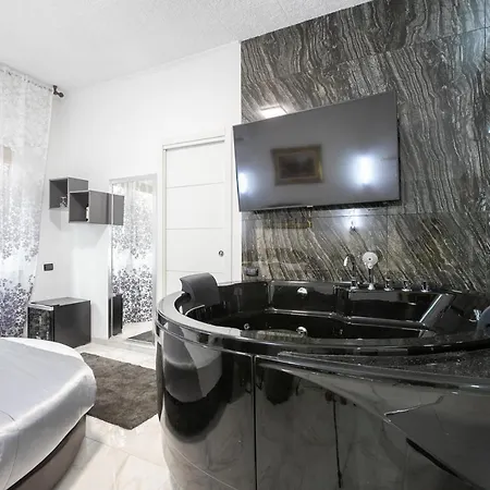 Gregorio Vii Luxury San Damaso רומא