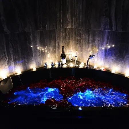 Gregorio Vii Luxury San Damaso Otel 3*